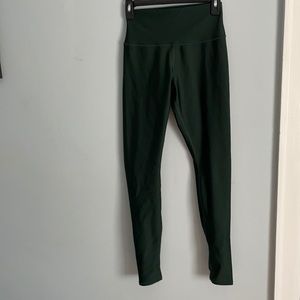alo yoga leggings